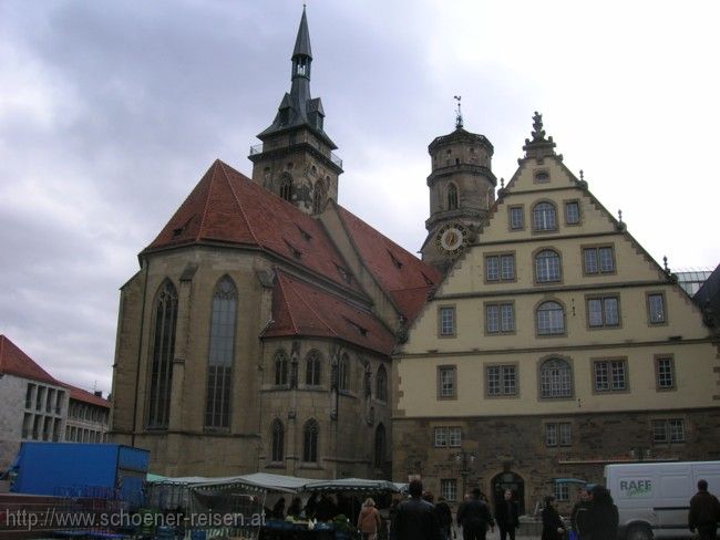 STUTTGART > Schillerplatz mit Fruchtkasten und Stiftskirche