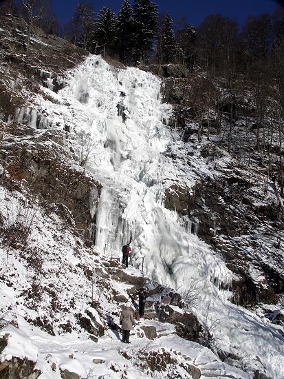 Wasserfall-Winter 5