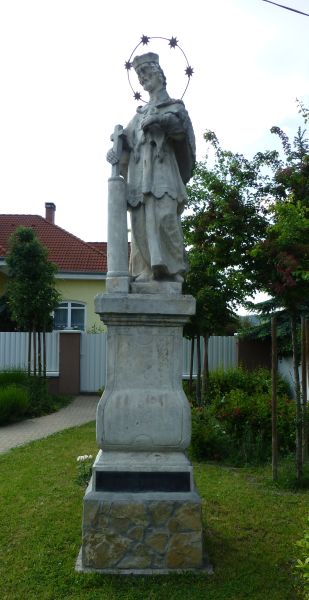 H:Pilisvörösvár>Nepomuk1