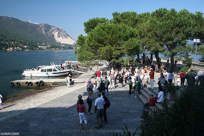 ISOLA BELLA > Öffentliche Bootsanlegestelle