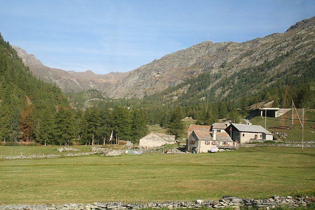 SIMPLON-DORF (Egga) > Ort auf 1588 m Höhe