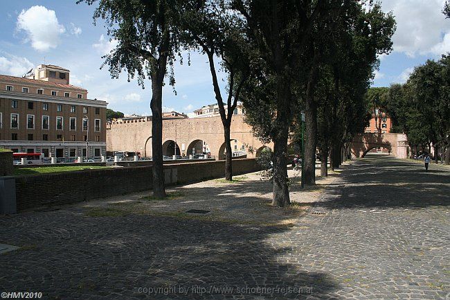 ROMA > Castel Sant'Angelo > Grünanlage