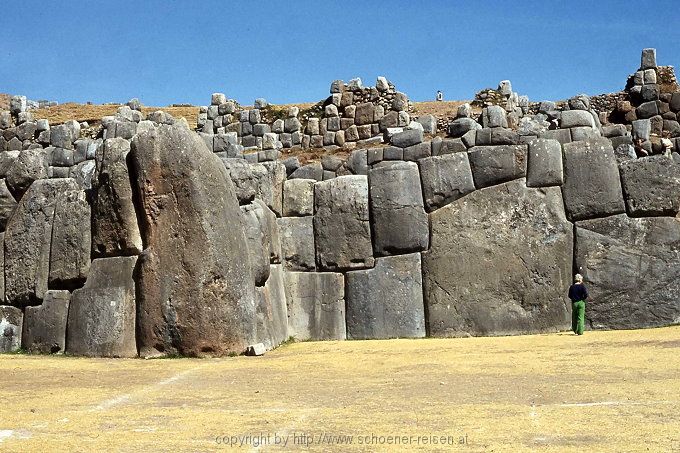 Sacsayhuaman