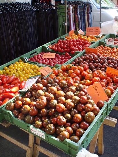 61 Tomaten auf dem Isemarkt_413x550