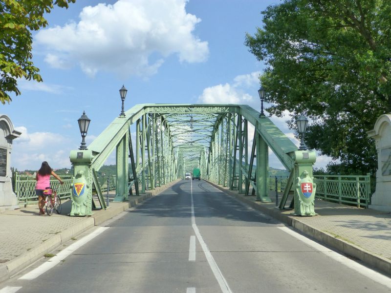 H:Esztergom>Valeriebrücke2