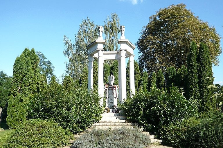 Szatmarcseke > Friedhof