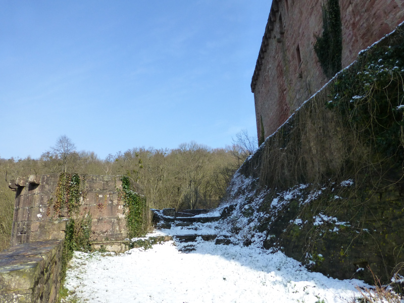 D:Bayern>Henneburg>Zwinger4