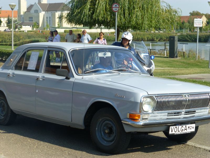 H:Mezőkövesd>Veteranenkorso>GAZ M24 Wolga