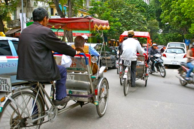 VIETNAM > Hanoi > Fahrrad-Cyclo