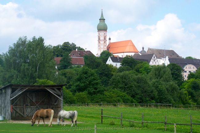 ANDECHS > Blick auf das Kloster