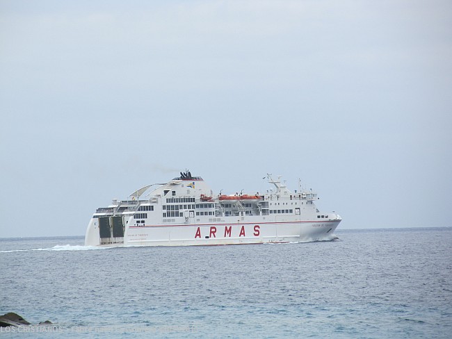 LOS CRISTIANOS > Fähre nach La Gomera