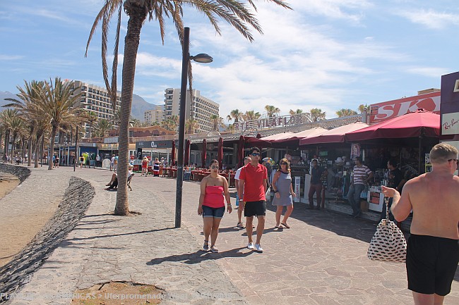 PLAYA DE LAS AMERICAS > Uferpromenade West