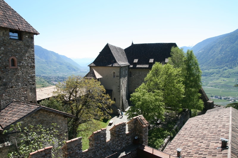 21 Schloss Tirol Algunt 080 800