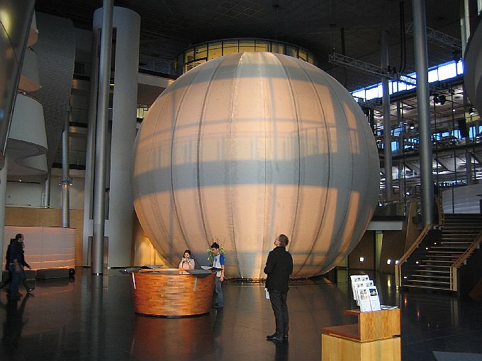 DRESDEN Gläserne Manufaktur 4