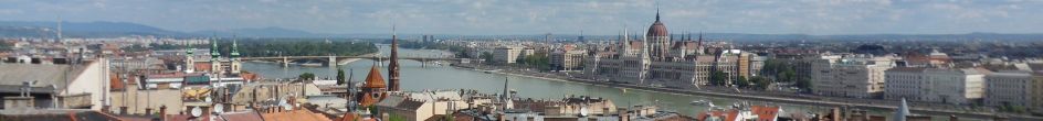 Budapest mit Parlament und Margaretenbruecke