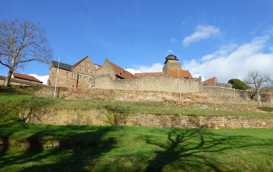 D:Hessen>Burg Breuberg2