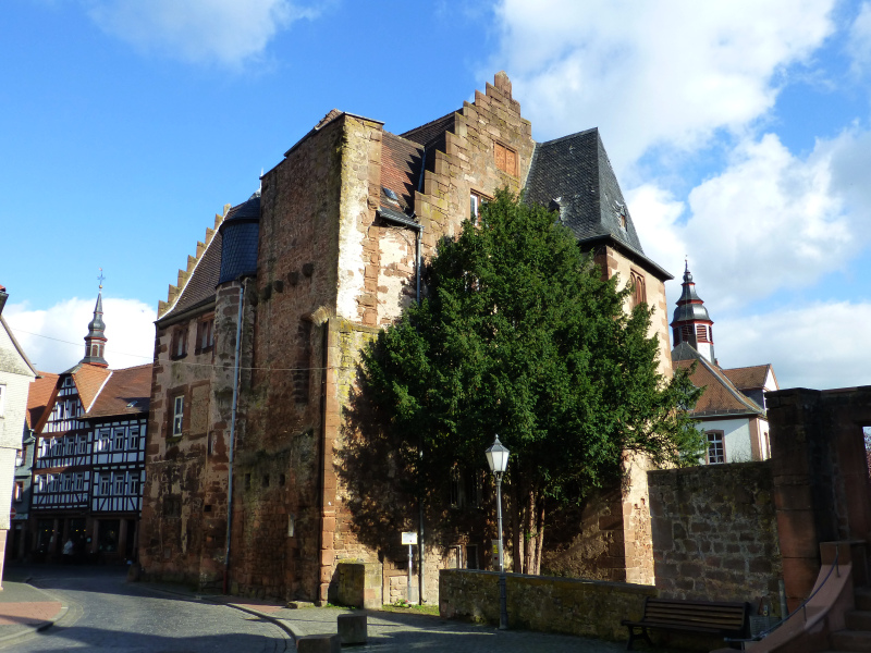 D:Hessen>Büdingen>steinernes Haus2